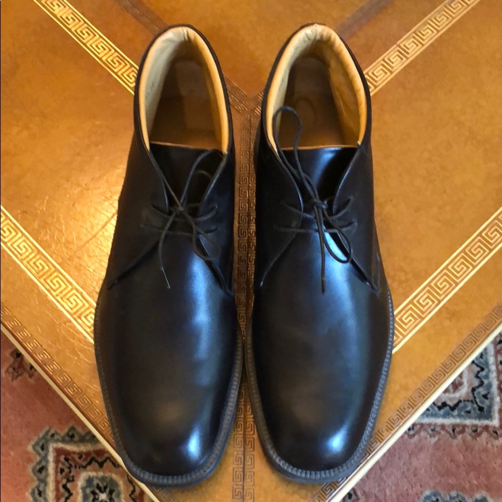 Salvatore Ferragamo Black Leather Shoes